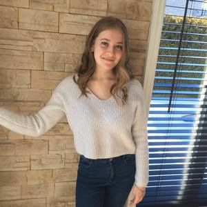 Meet your Posher, Harmonie-cloé